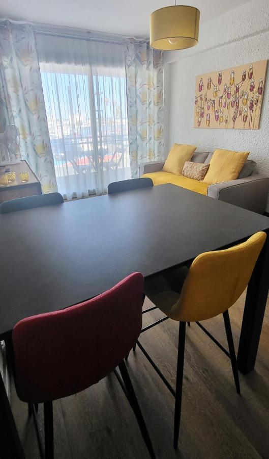 Adorable Petit Appartement Avec Magnifique Vue Sur Le Port De Canet Exteriér fotografie